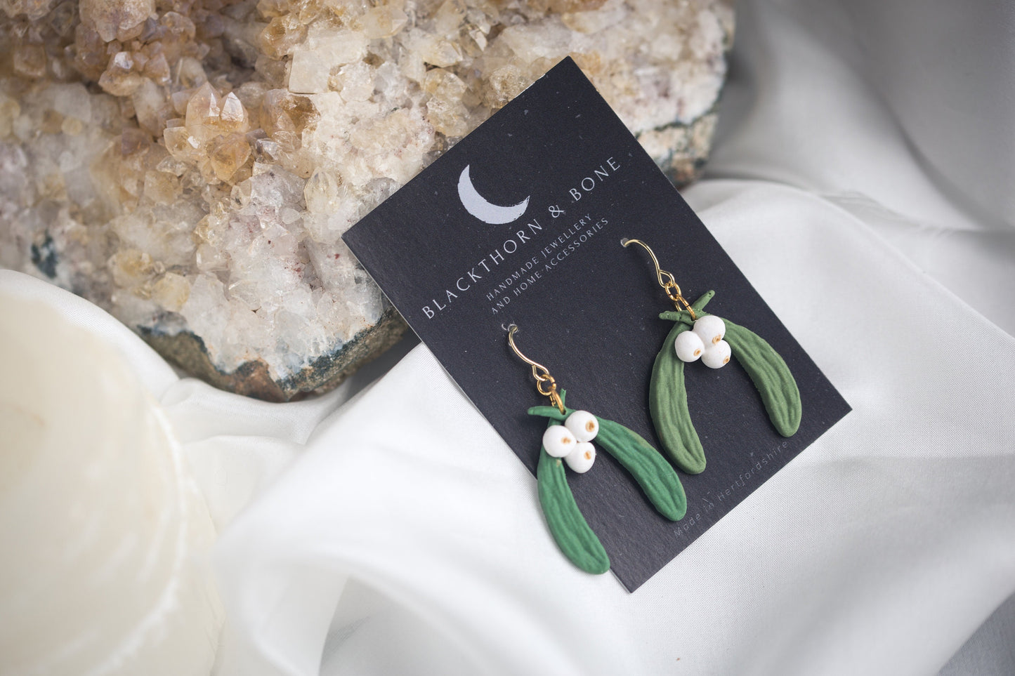 Christmas Mistletoe Dangle Earrings